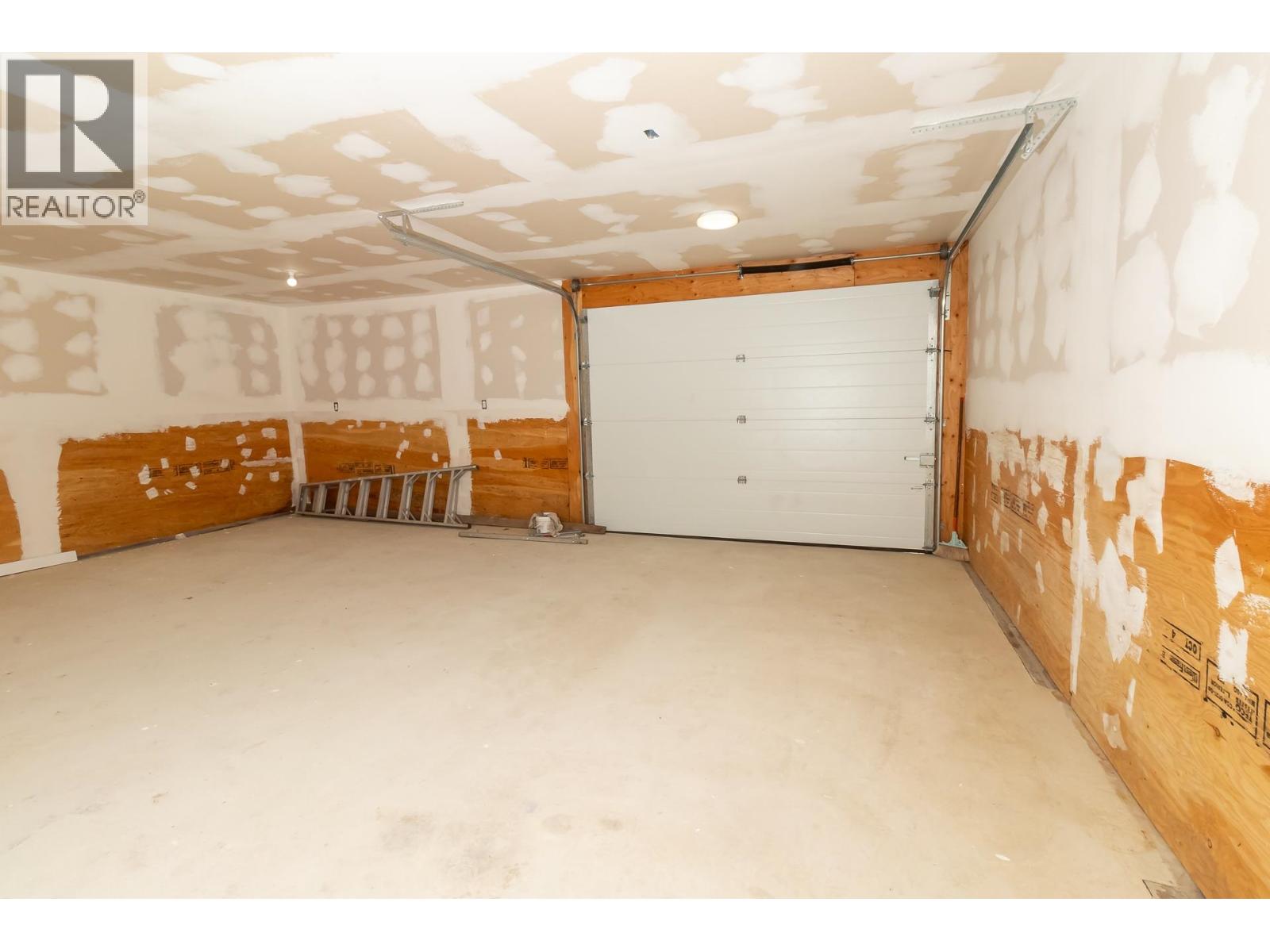 4805 Walsh Avenue, Terrace, British Columbia  V8G 1Y8 - Photo 22 - R3074060