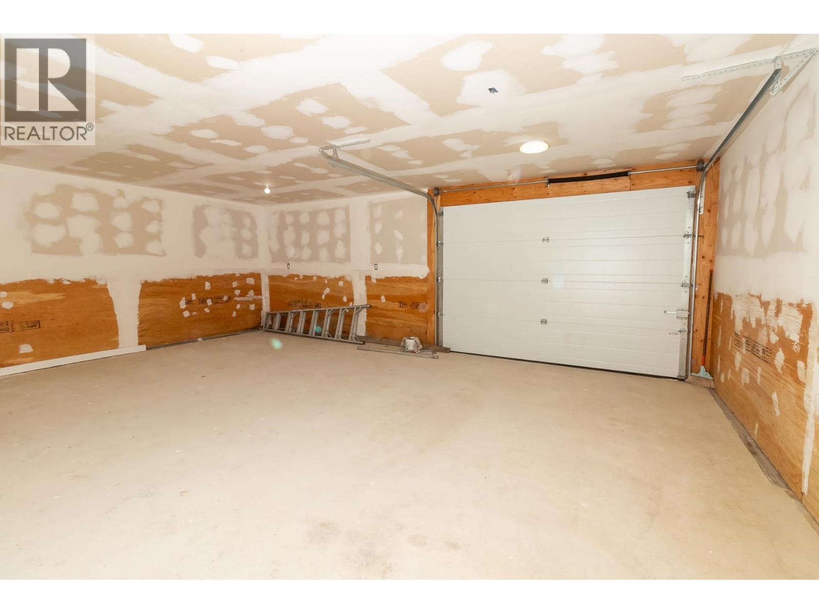 4805 Walsh Avenue, Terrace, British Columbia  V8G 1Y8 - Photo 23 - R3074060