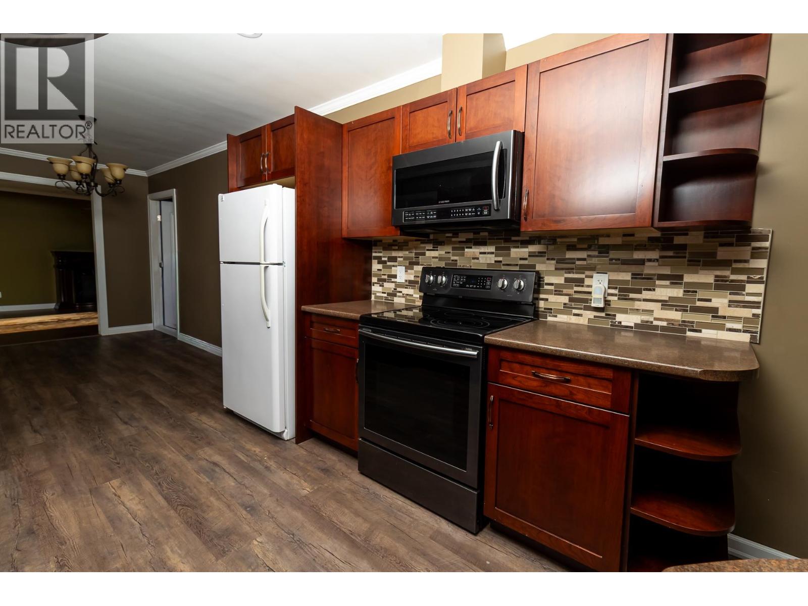 4805 Walsh Avenue, Terrace, British Columbia  V8G 1Y8 - Photo 6 - R3074060