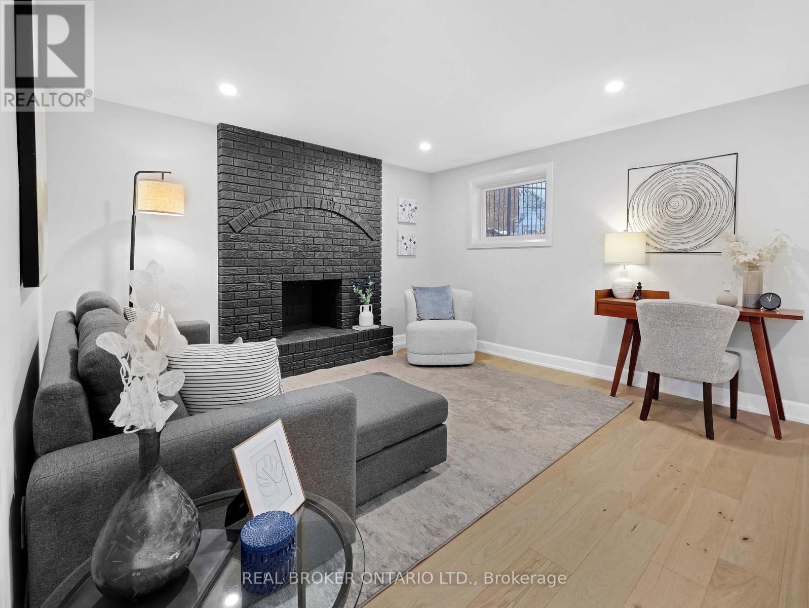 3406 Putter Place, Burlington, Ontario  L7N 2P4 - Photo 28 - W12631394