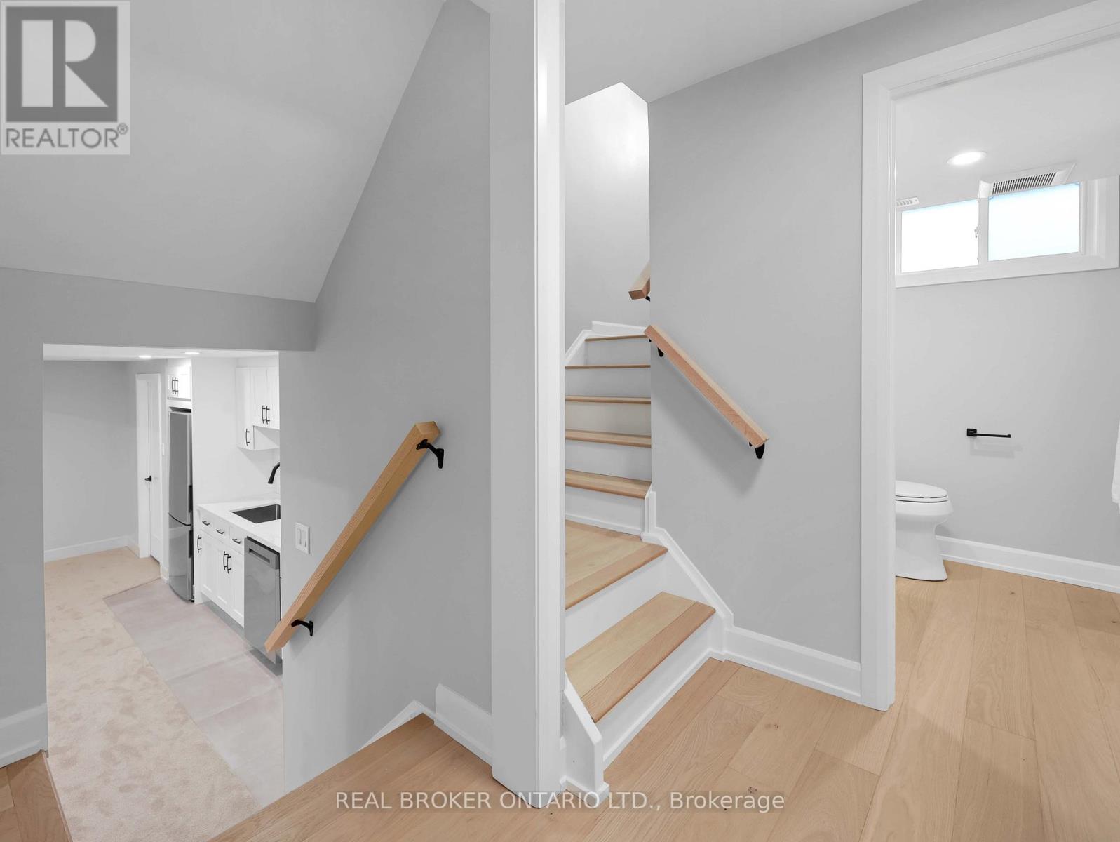 3406 Putter Place, Burlington, Ontario  L7N 2P4 - Photo 31 - W12631394