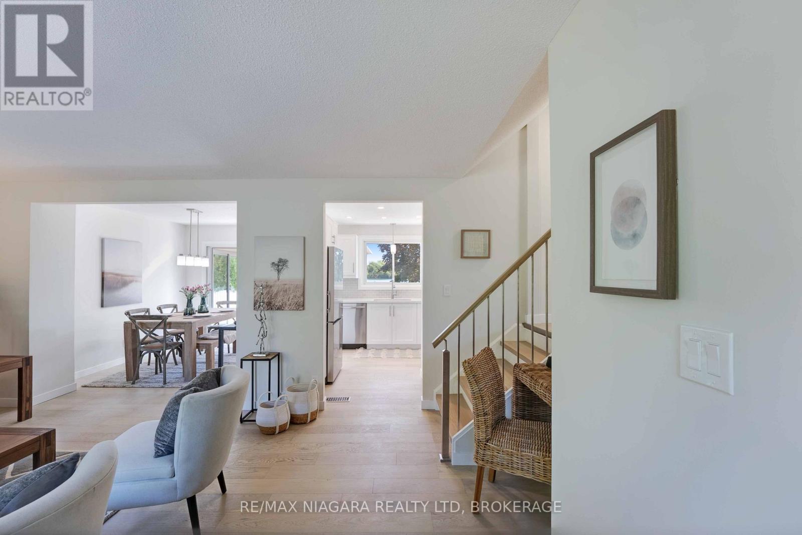 628 Bunting Road, St. Catharines (Bunting/linwell), Ontario  L2M 2Z8 - Photo 4 - X12636282