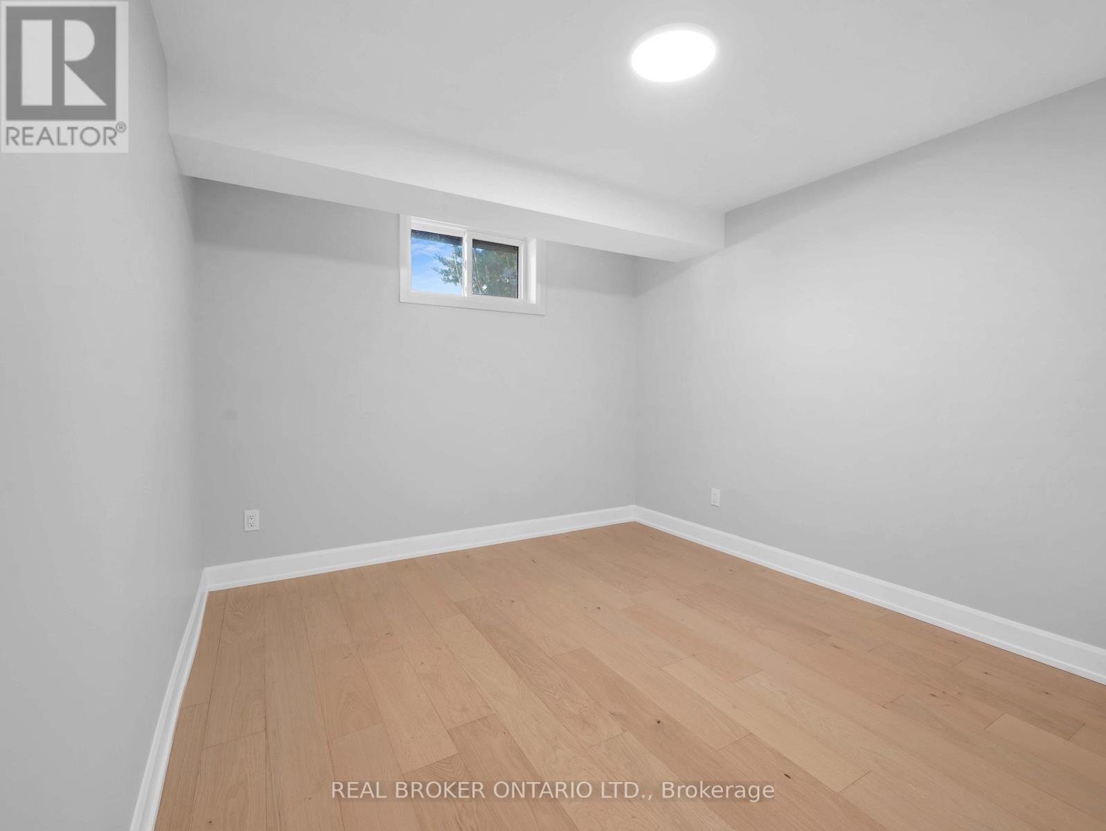 3406 Putter Place, Burlington, Ontario  L7N 2P4 - Photo 29 - W12631394