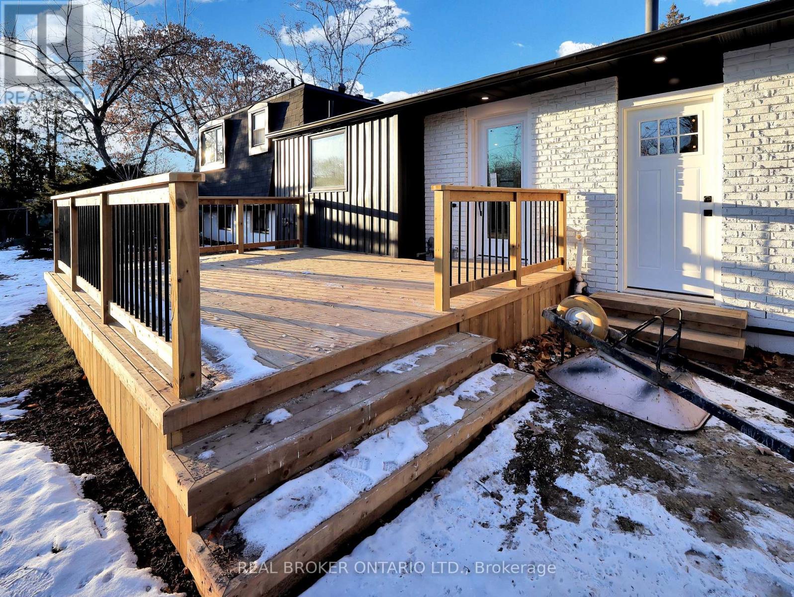 3406 Putter Place, Burlington, Ontario  L7N 2P4 - Photo 41 - W12631394