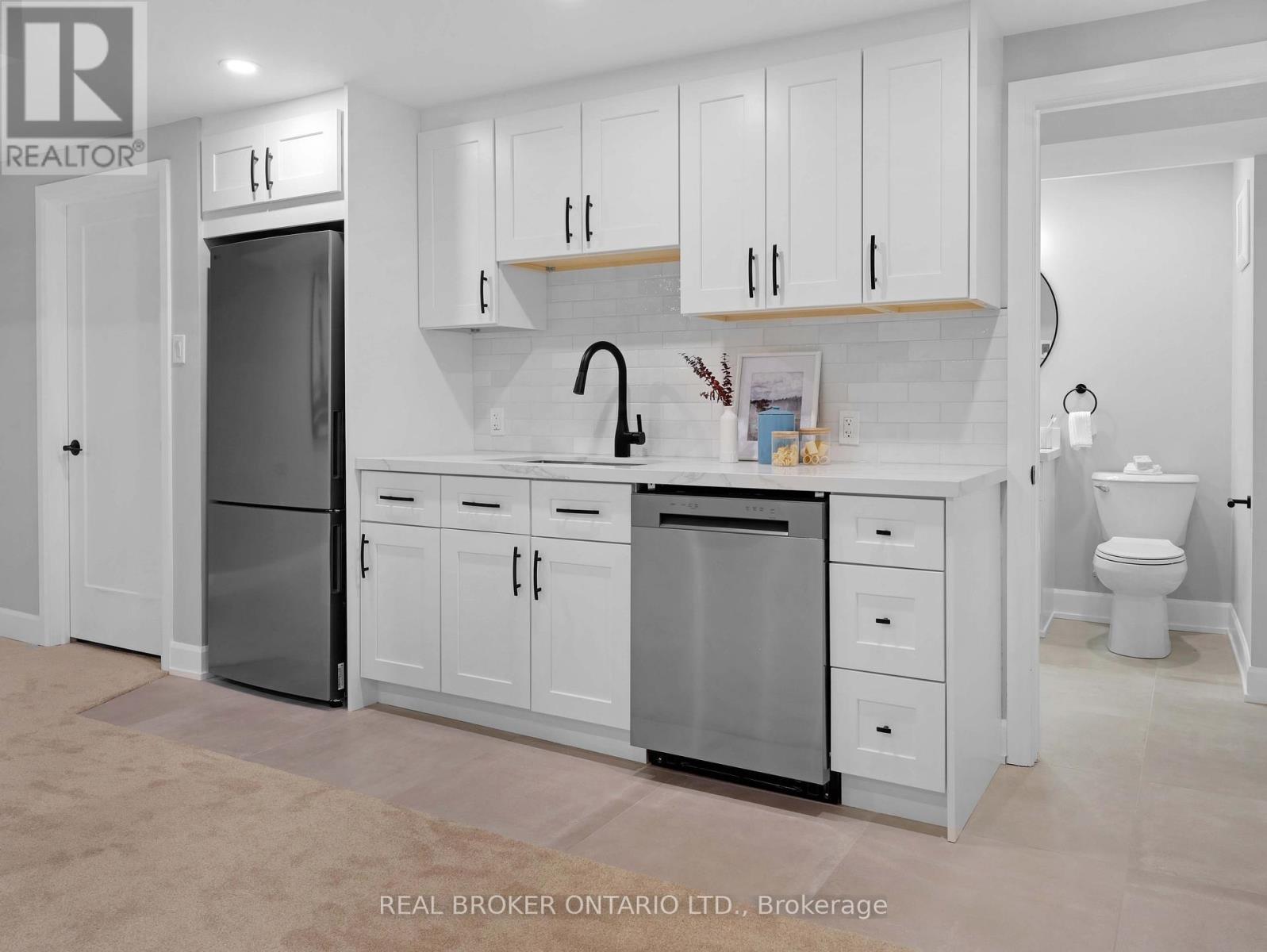 3406 Putter Place, Burlington, Ontario  L7N 2P4 - Photo 34 - W12631394