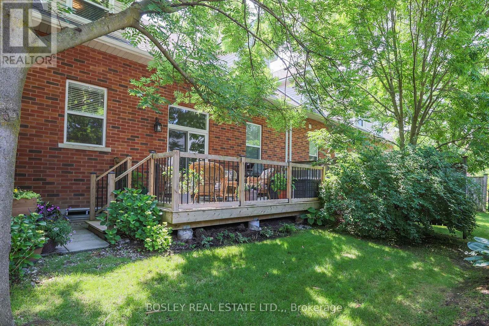 Th 3 - 481 Victoria Street, Niagara-On-The-Lake (Town), Ontario  L0S 1J0 - Photo 22 - X12636288