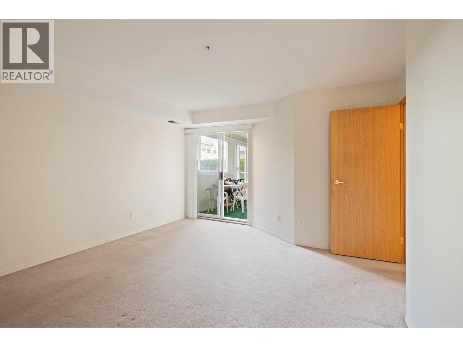 1045 Sutherland Avenue Unit# 112, Kelowna, British Columbia  V1Y 5Y1 - Photo 8 - 10371225