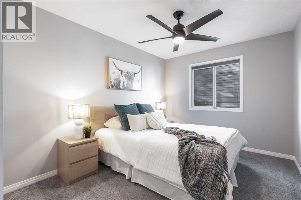 208 Fairways Bay Nw, Airdrie, Alberta  T4B 2P5 - Photo 23 - A2268218