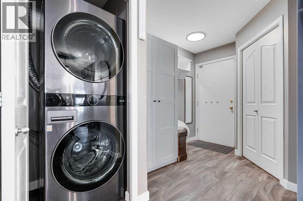 8128, 304 Mackenzie Way Sw, Airdrie, Alberta  T4B 3H8 - Photo 18 - A2274092