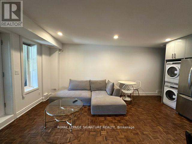 Bsmt - 23 Bannockburn Avenue, Toronto, Ontario  M5M 2M7 - Photo 9 - C12636266