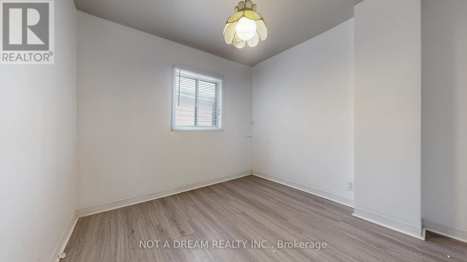 415 Crawford Street, Toronto, Ontario  M6G 3J7 - Photo 27 - C12632408