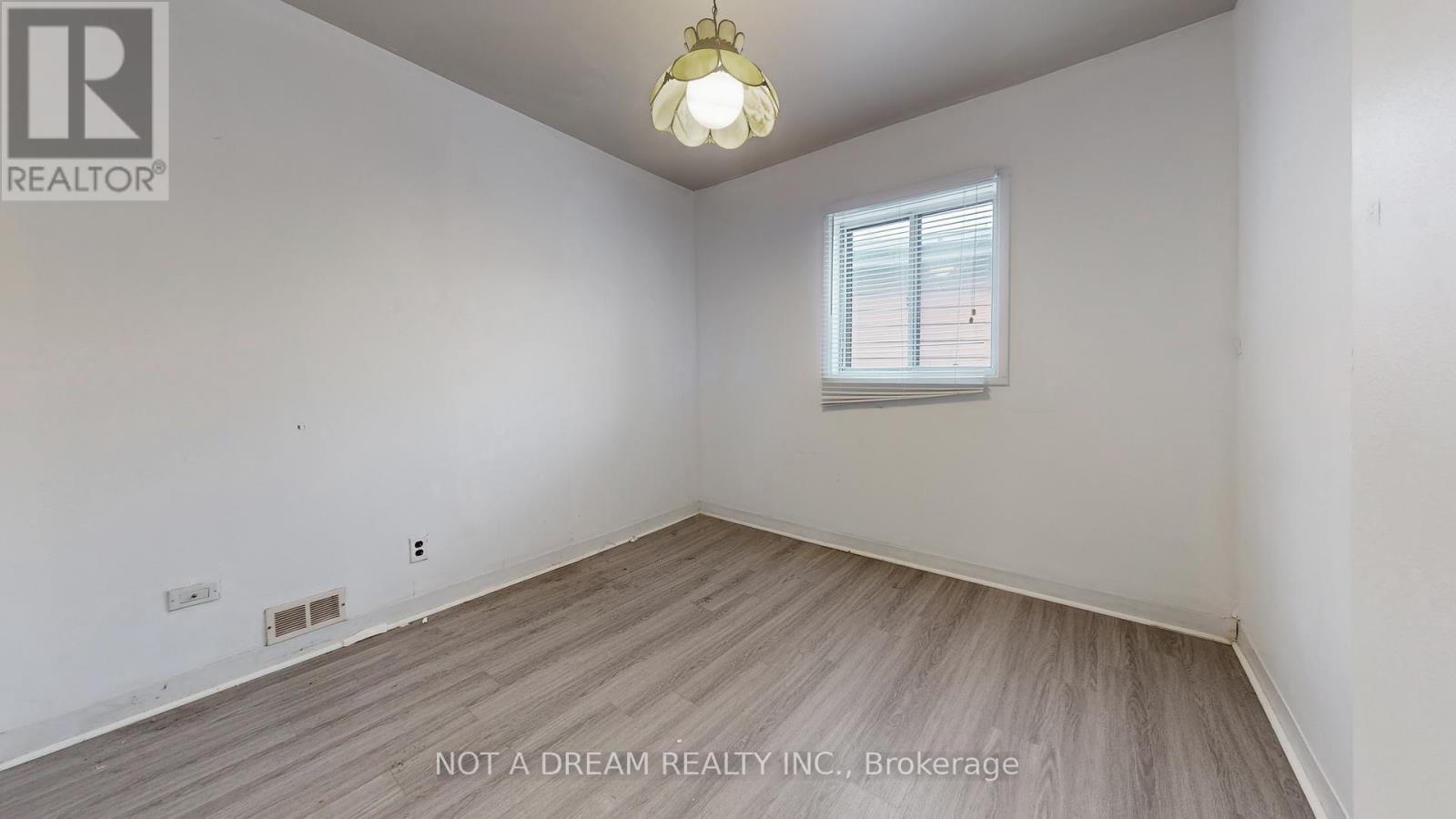 415 Crawford Street, Toronto, Ontario  M6G 3J7 - Photo 28 - C12632408