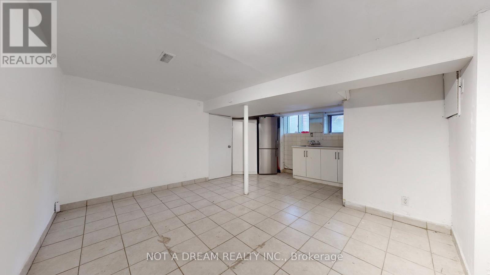 415 Crawford Street, Toronto, Ontario  M6G 3J7 - Photo 35 - C12632408