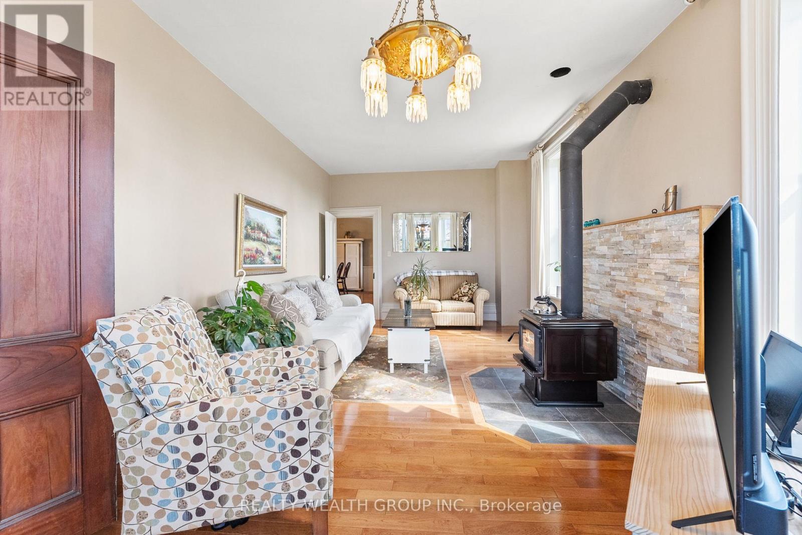 1201 Salem Road, Kawartha Lakes, Ontario  K0M 2C0 - Photo 16 - X12635970