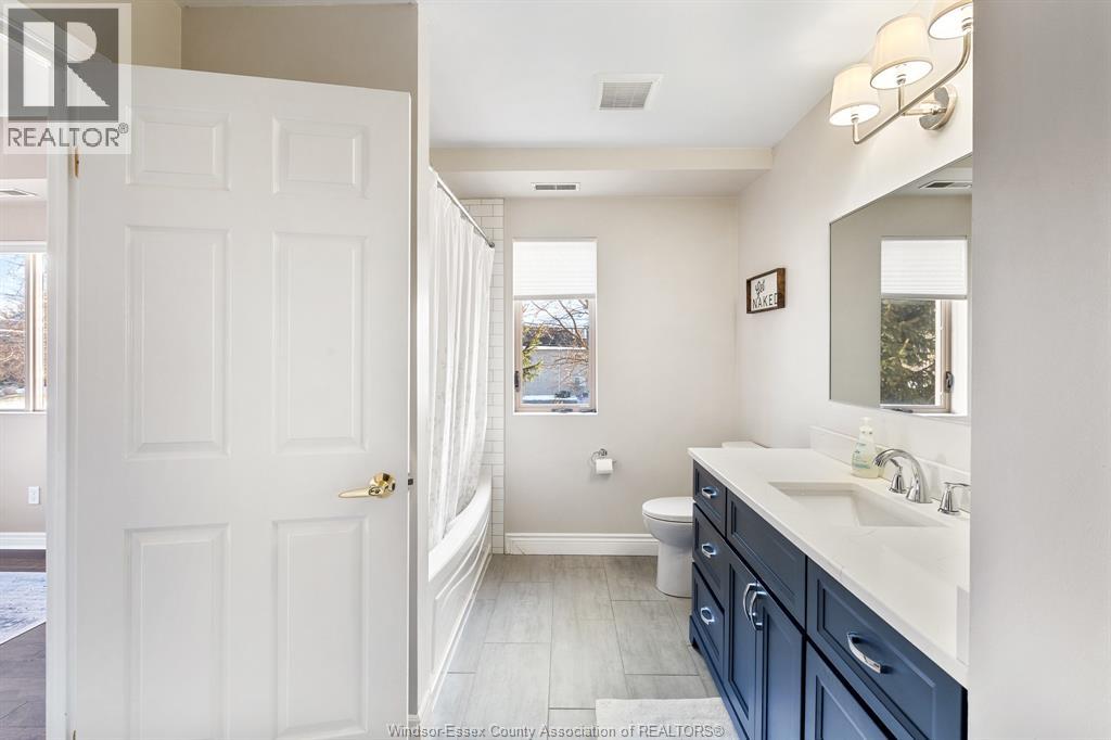 5995 Ellis Street Unit# 202, Lasalle, Ontario N9H 2P1 - Photo 33 - 25031730