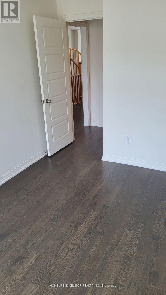 192 Tango Crescent, Newmarket, Ontario  L3X 0K4 - Photo 23 - N12636242