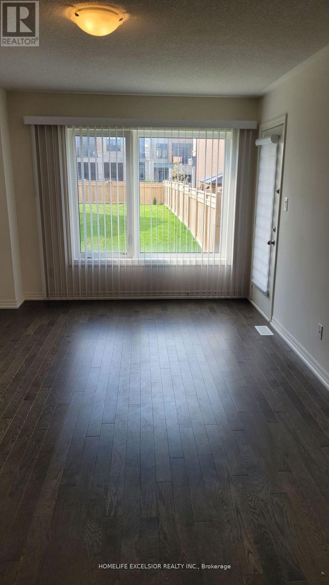 192 Tango Crescent, Newmarket, Ontario  L3X 0K4 - Photo 9 - N12636242