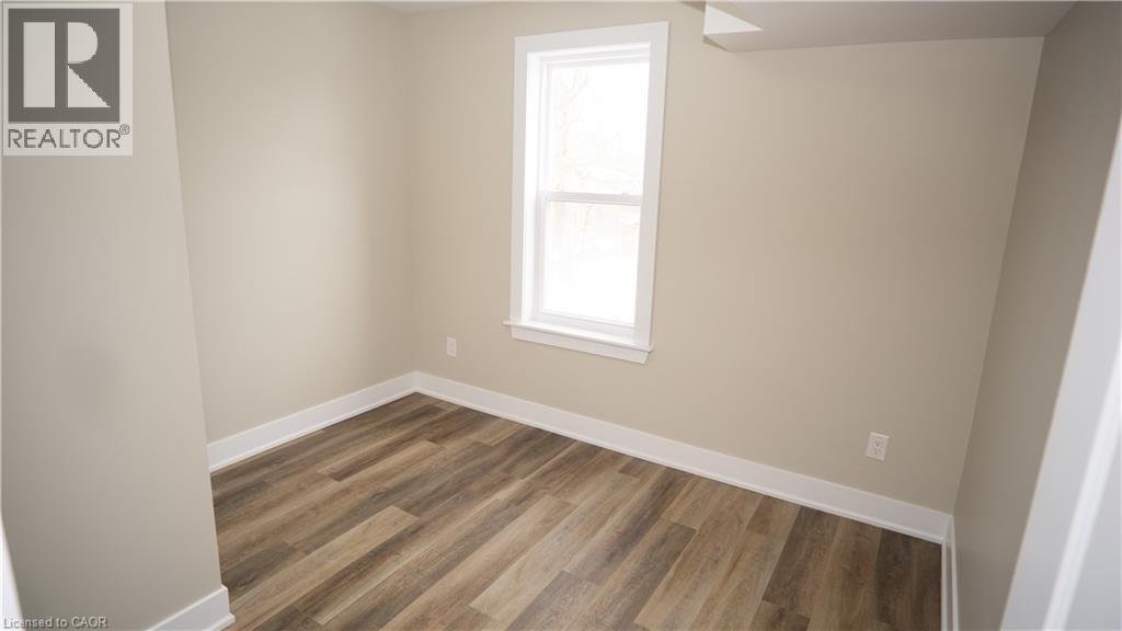 237 Hellems Avenue Unit# 5, Welland, Ontario  L3B 3B8 - Photo 9 - 40794133