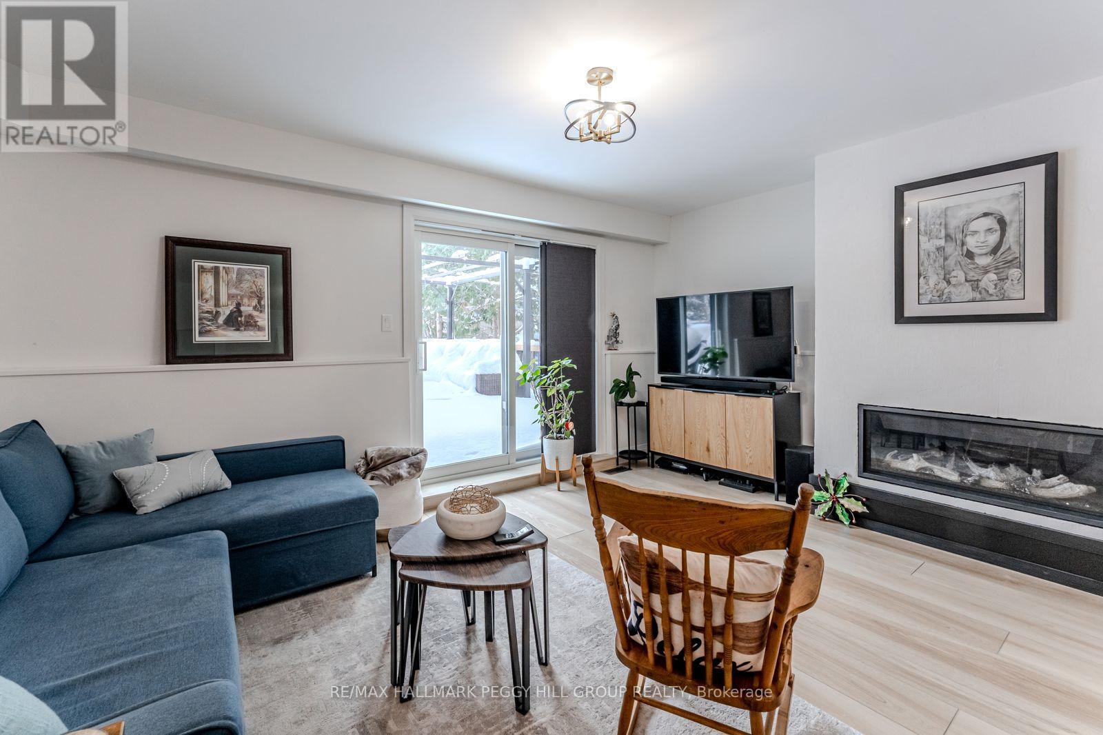 59 Lankin Boulevard, Orillia, Ontario  L3V 6T1 - Photo 9 - S12636254