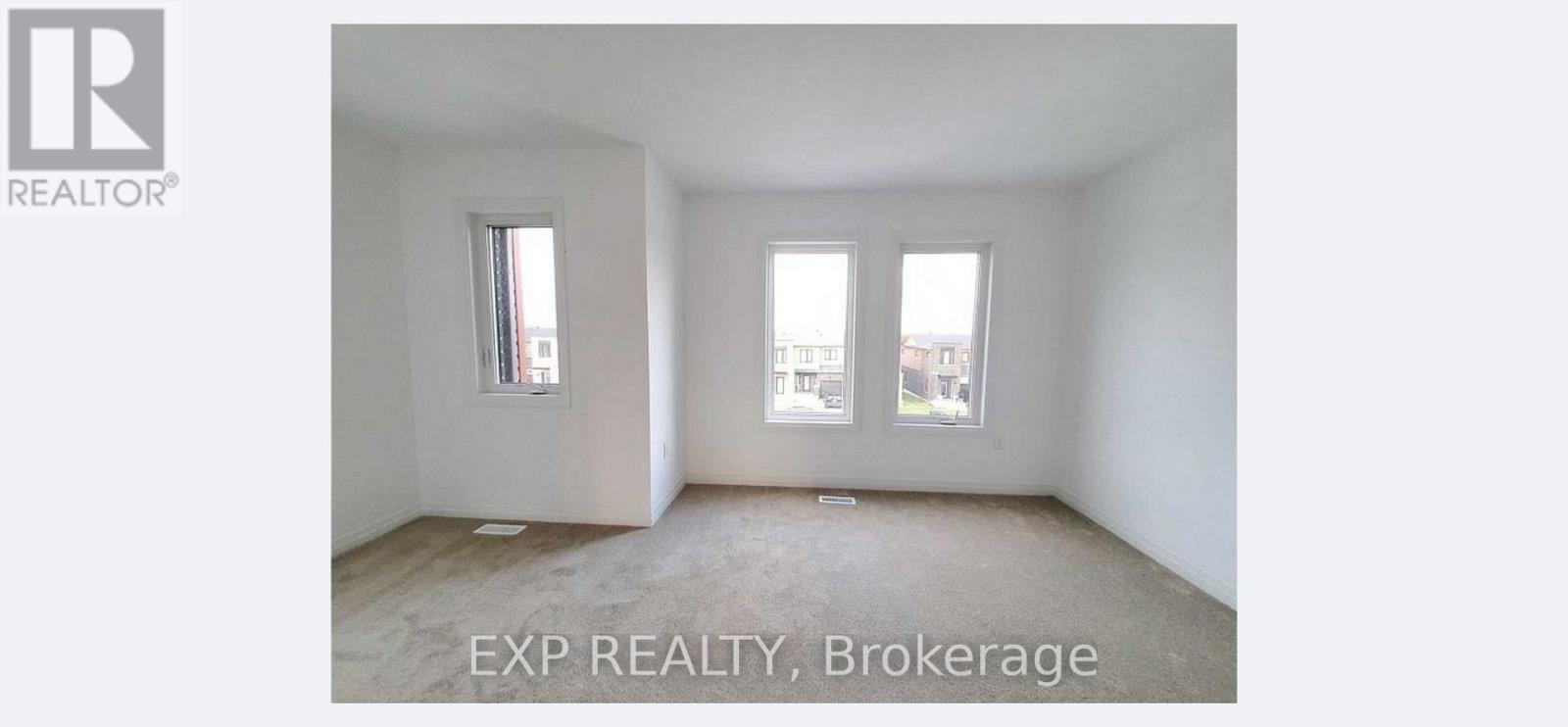 19 Fairlane Avenue, Barrie (Painswick South), Ontario  L9J 0N1 - Photo 10 - S12636274