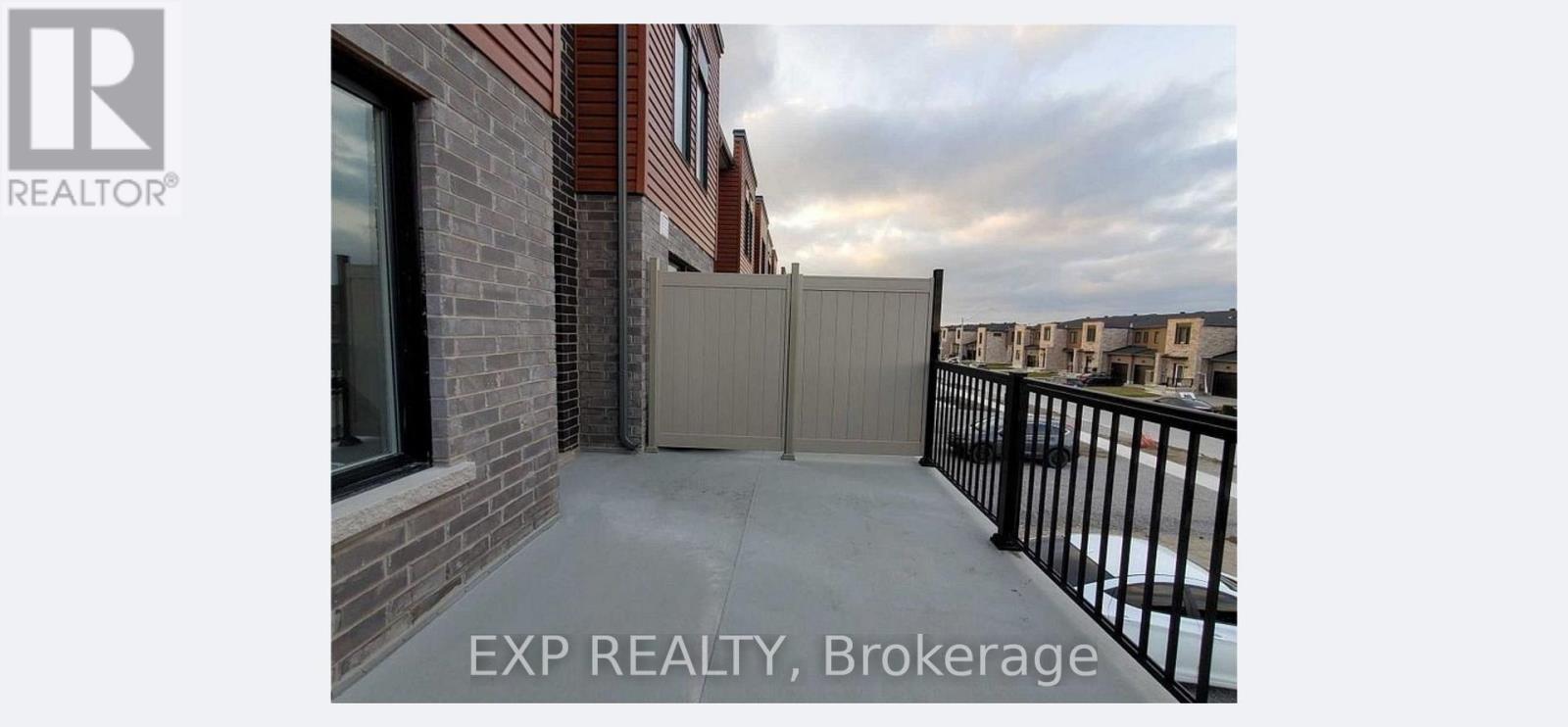 19 Fairlane Avenue, Barrie (Painswick South), Ontario  L9J 0N1 - Photo 9 - S12636274