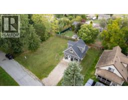 112 WINDSOR AVENUE, Colchester, Ontario
