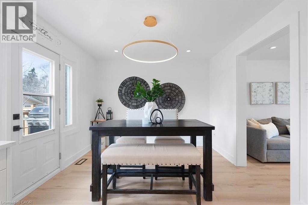 94 West 32nd Street, Hamilton, Ontario  L9C 5G9 - Photo 12 - 40742787