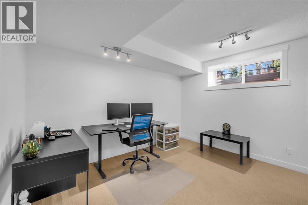 233 Cranarch Common Se, Calgary, Alberta T3M 1M3 - Photo 28 - A2261633