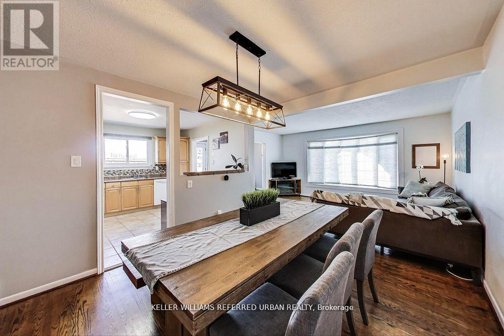 116 Fallingdale Crescent, Brampton, Ontario  L6T 3J6 - Photo 10 - W12636228