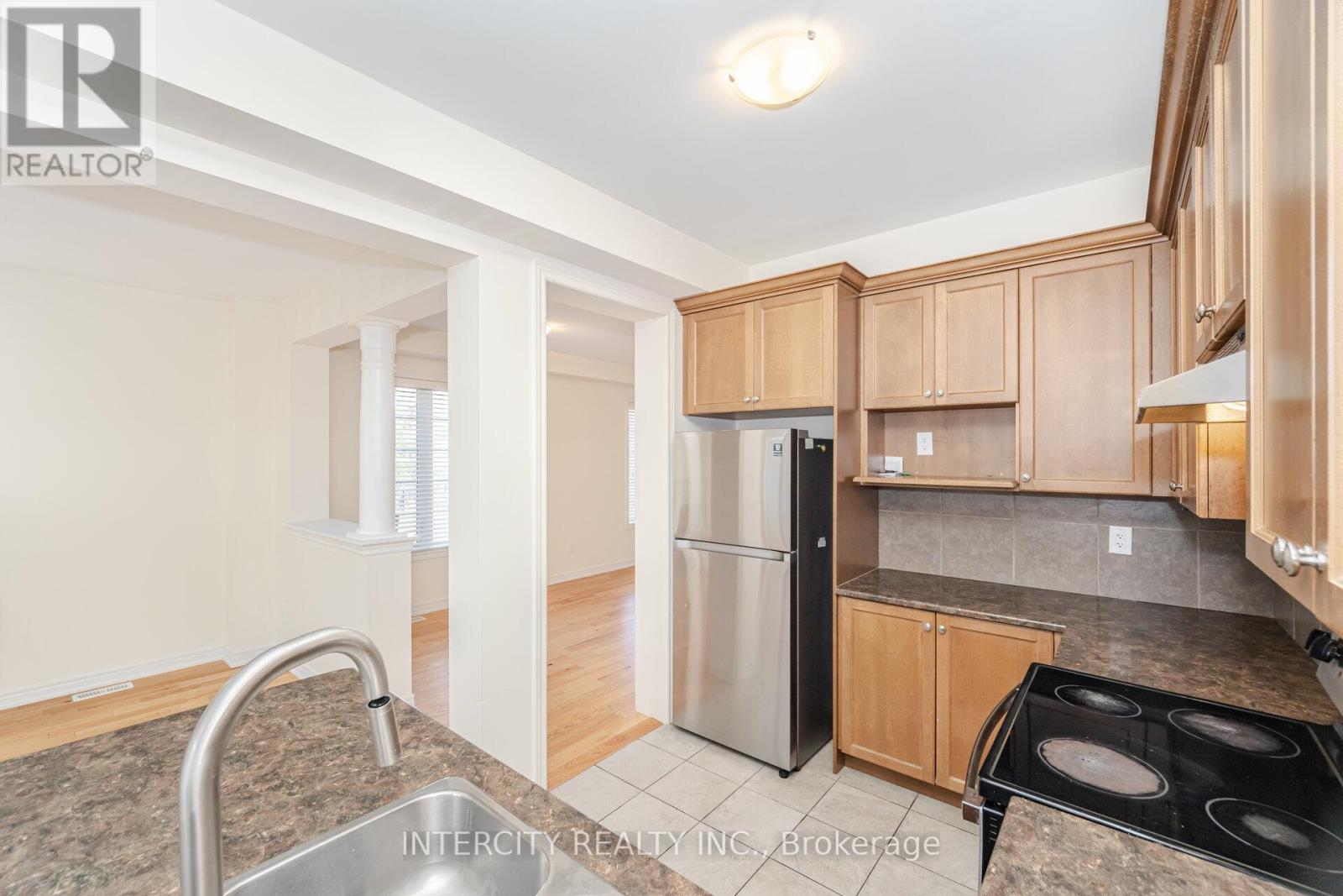 48 Fresnel Road, Brampton, Ontario  L7A 4Z3 - Photo 15 - W12636236