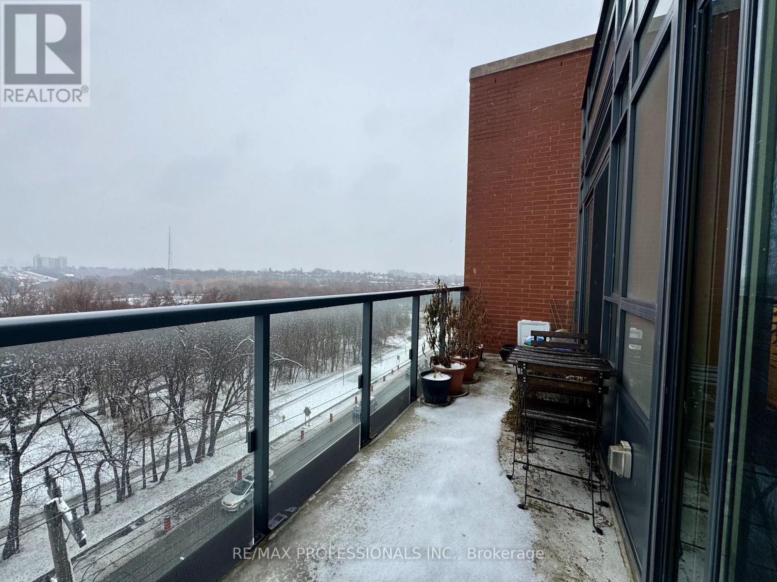 506 - 35 Fontenay Court, Toronto, Ontario  M9A 0E2 - Photo 14 - W12636296