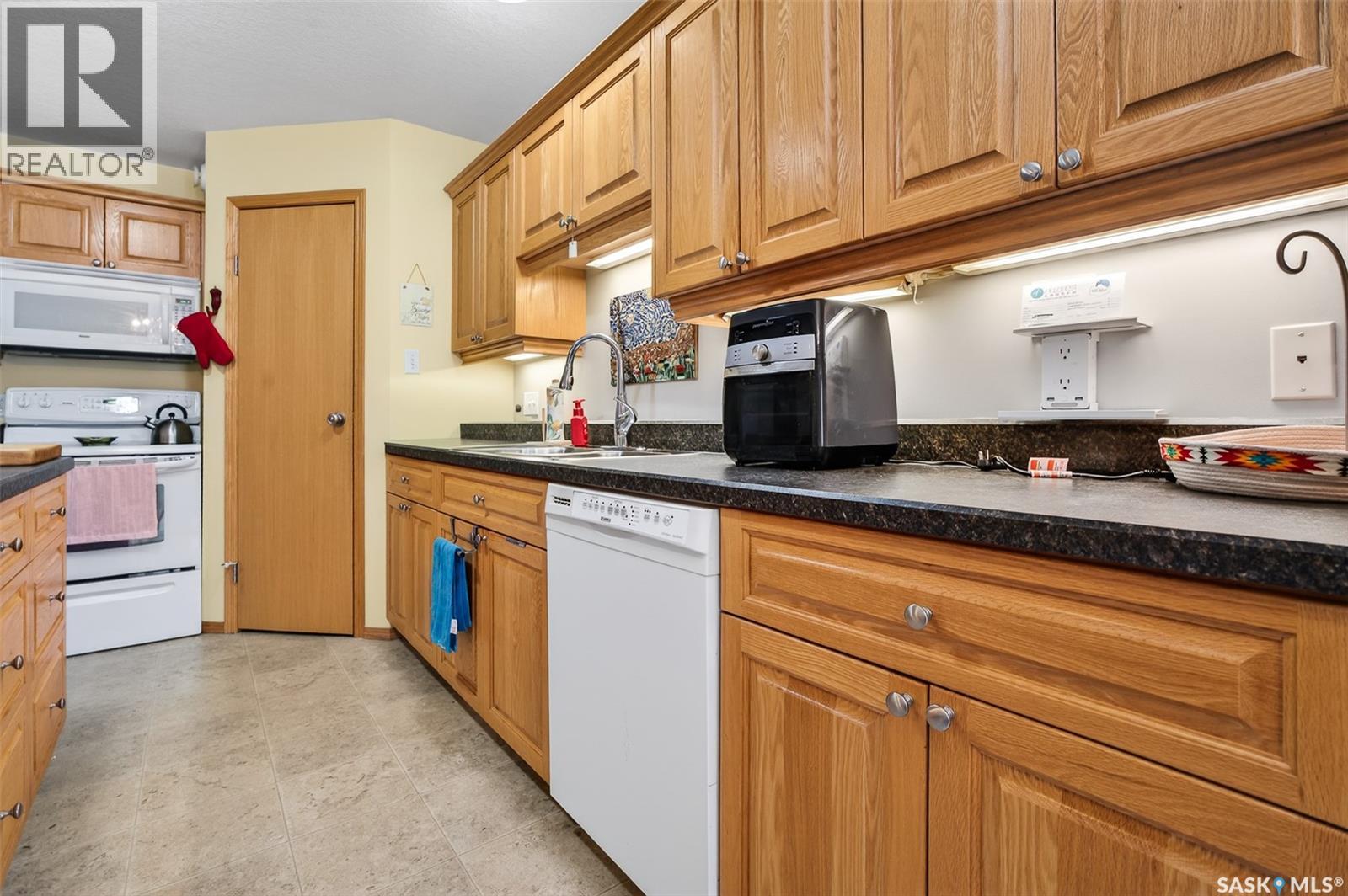 4 257 Fairford Street W, Moose Jaw, Saskatchewan  S6H 1V5 - Photo 14 - SK025632