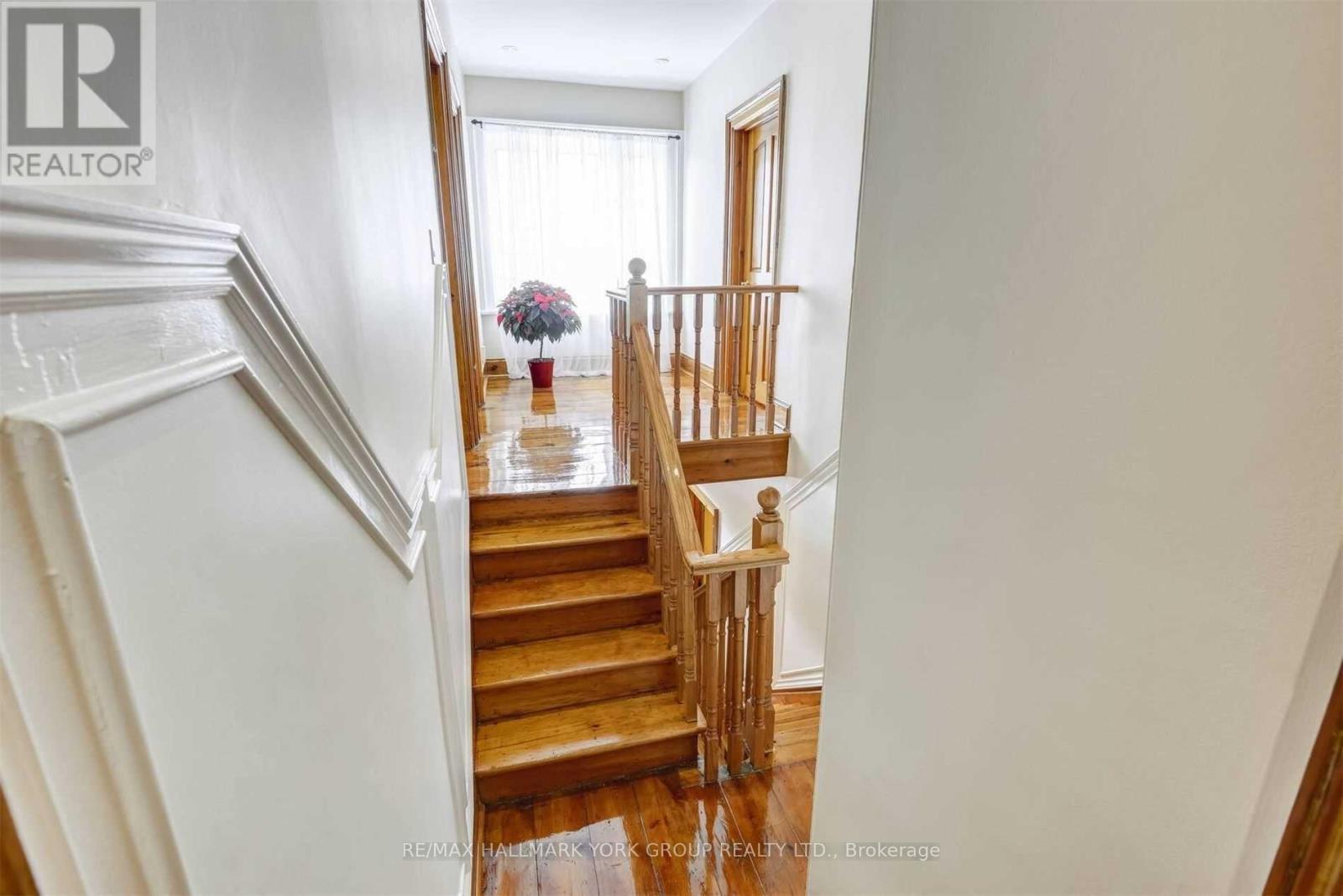 6 Church Street, King (Schomberg), Ontario L0G 1T0 - Photo 20 - N12430475