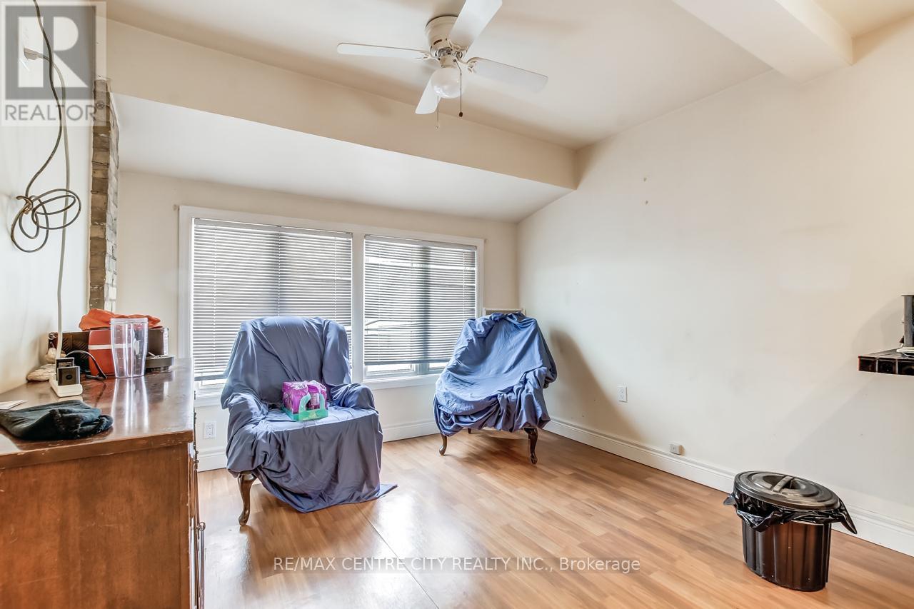 328 Erie Street, Central Elgin, Ontario  N5L 1E3 - Photo 15 - X12432834