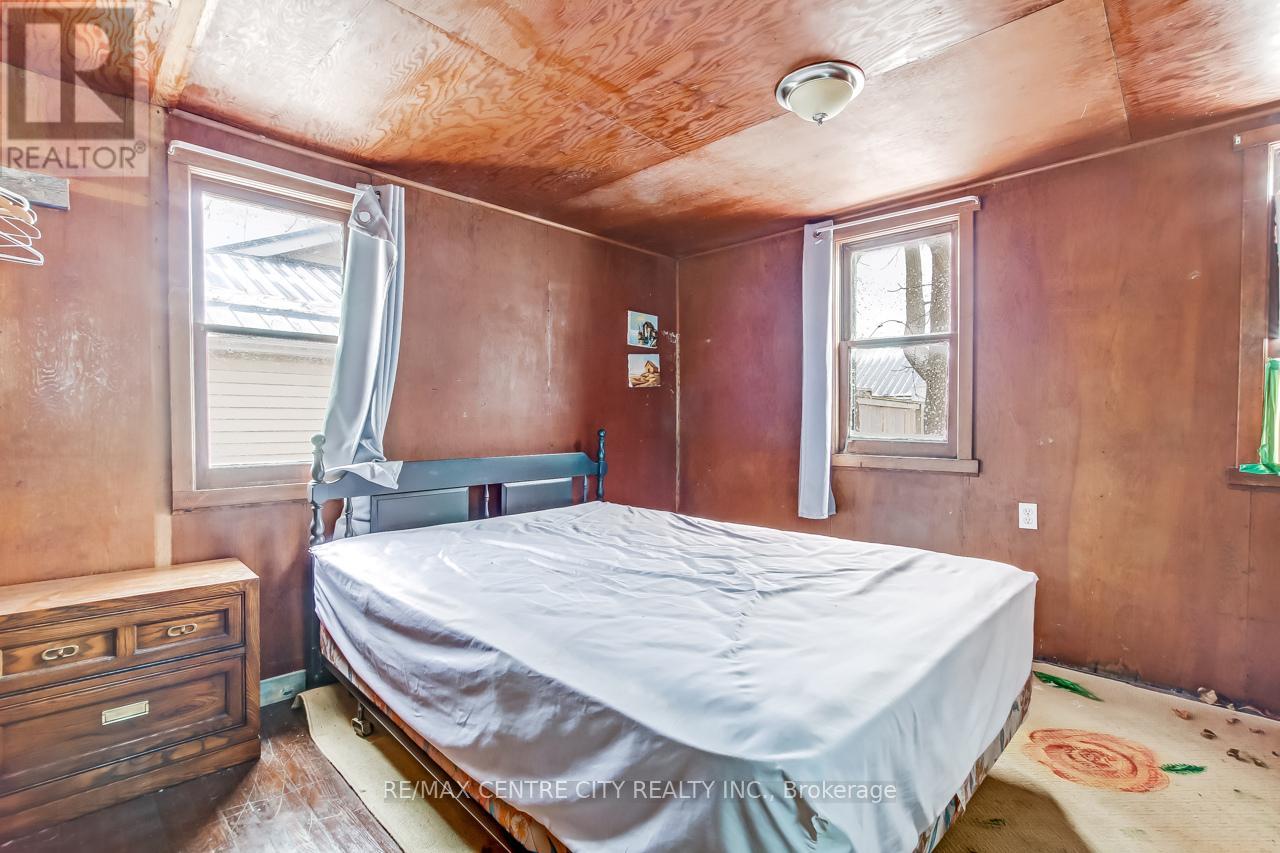 328 Erie Street, Central Elgin, Ontario  N5L 1E3 - Photo 30 - X12432834