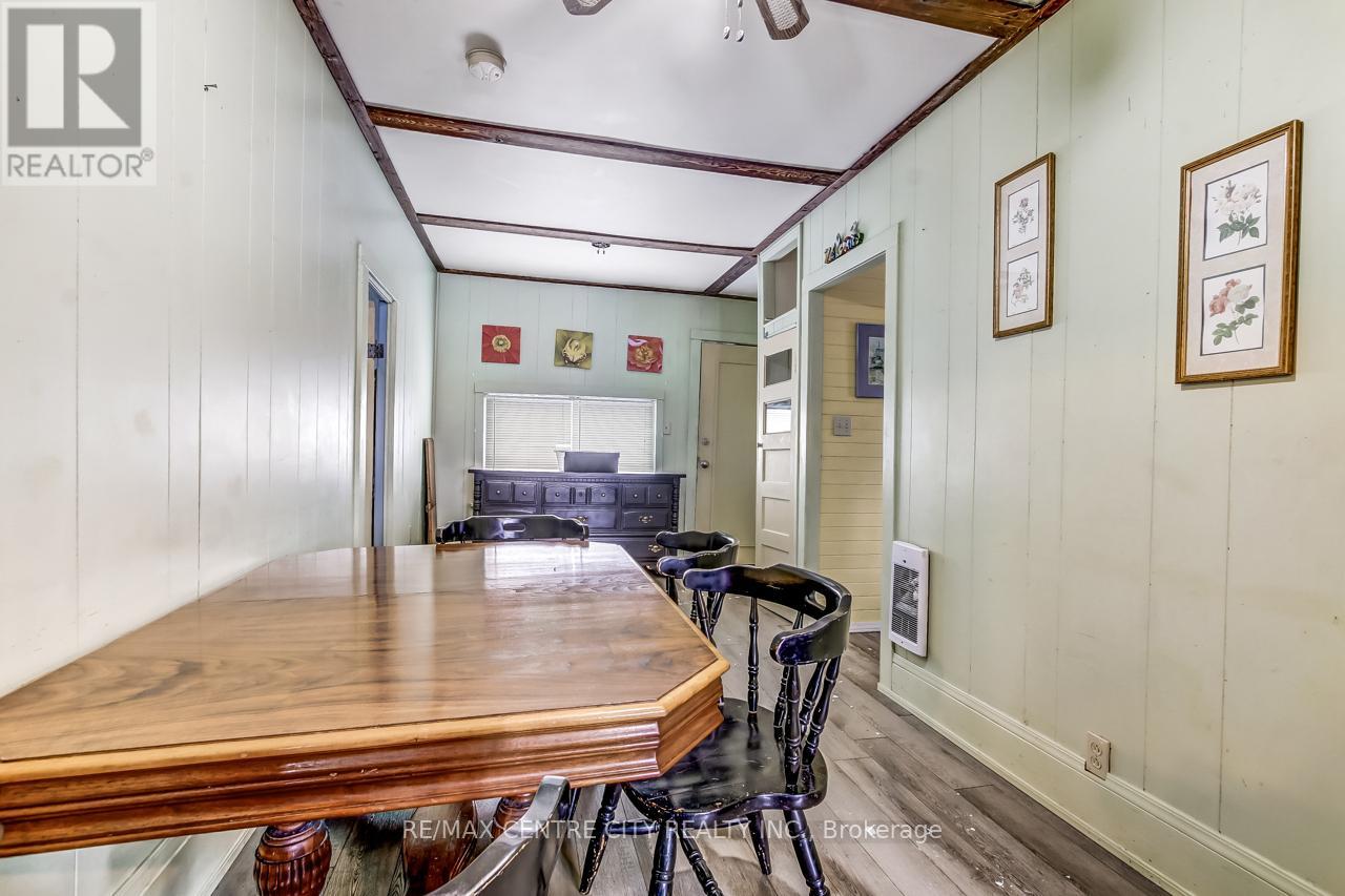 328 Erie Street, Central Elgin, Ontario  N5L 1E3 - Photo 39 - X12432834