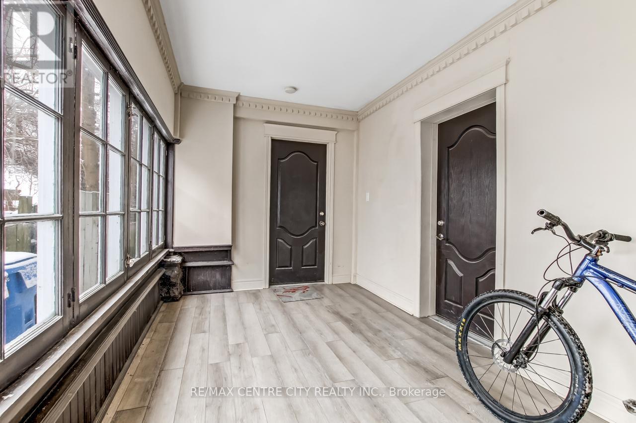 328 Erie Street, Central Elgin, Ontario  N5L 1E3 - Photo 4 - X12432834