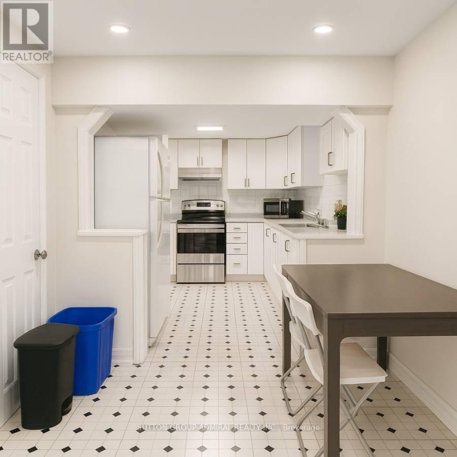 Basement - 7 Judith Avenue, Vaughan (Brownridge), Ontario  L4J 7J3 - Photo 5 - N12620542