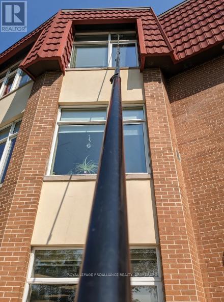 Unknown Address, ,     - Photo 6 - X12634404