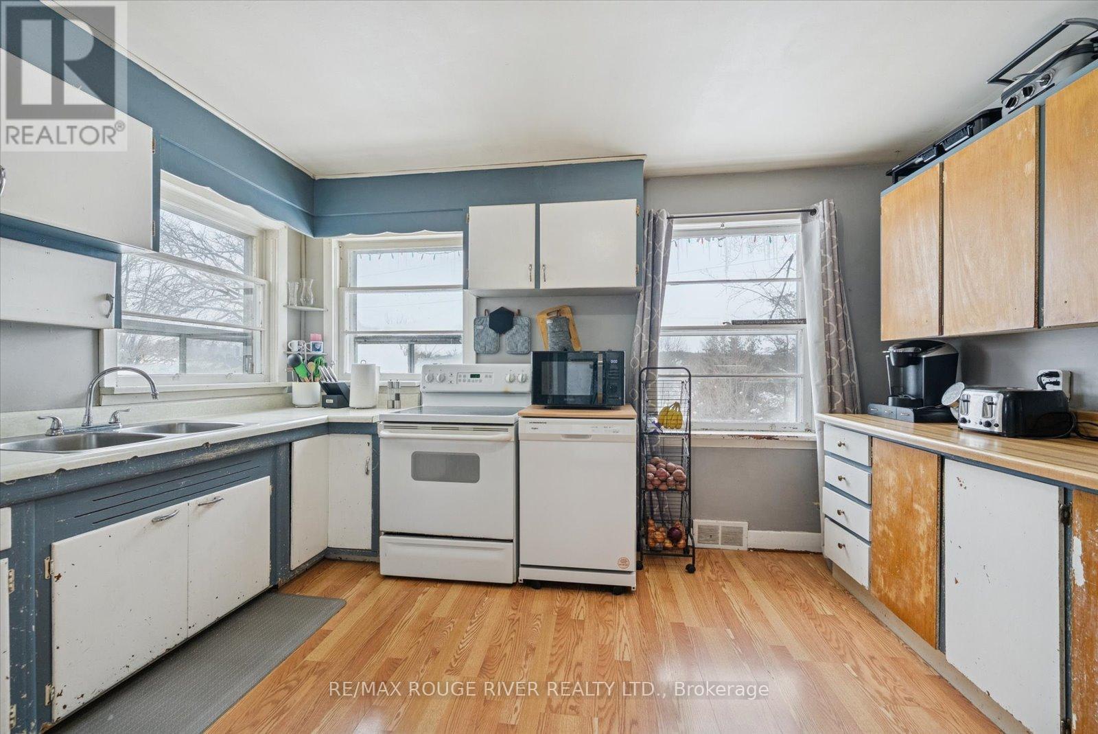 10 Crowe Valley Court, Marmora And Lake, Ontario  K0K 2M0 - Photo 10 - X12636330