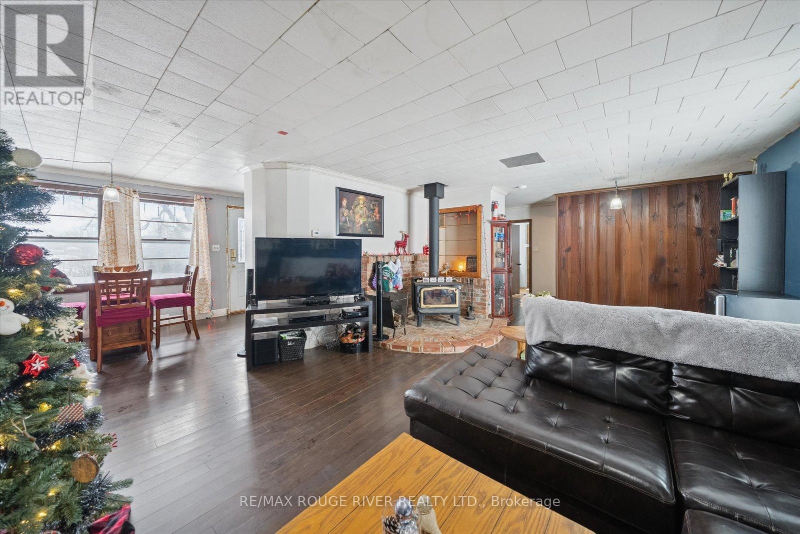 10 Crowe Valley Court, Marmora And Lake, Ontario  K0K 2M0 - Photo 6 - X12636330