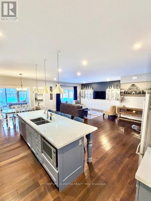 45 Kenedon Drive, Kawartha Lakes (Emily), Ontario  K0L 2W0 - Photo 23 - X12636448