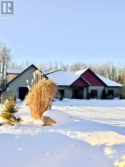 45 Kenedon Drive, Kawartha Lakes (Emily), Ontario  K0L 2W0 - Photo 49 - X12636448