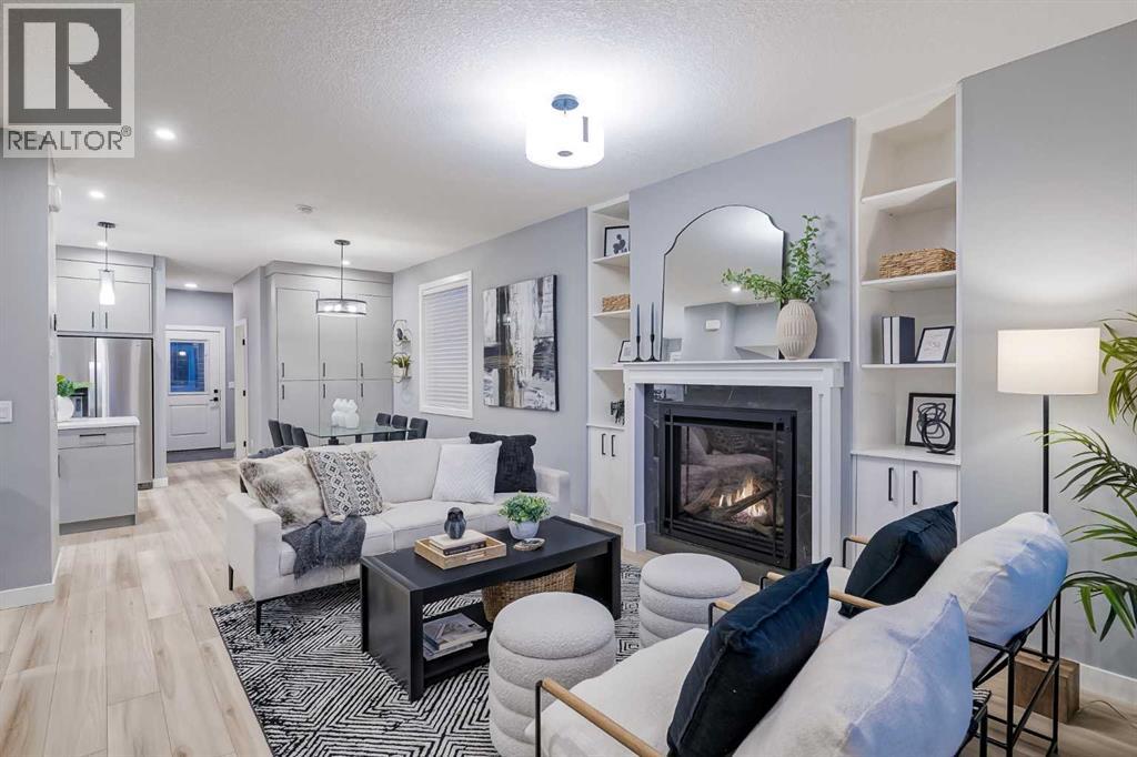 957 West Lakeview Drive, Chestermere, Alberta  T1X 2N3 - Photo 4 - A2272054