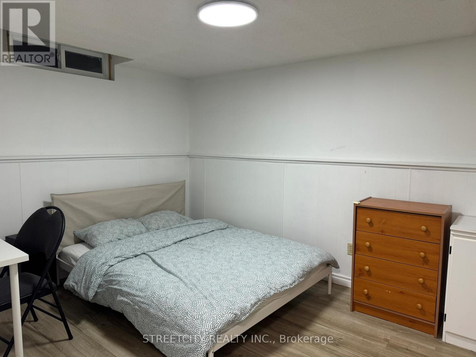 102 Paperbirch Crescent, London North, Ontario  N6G 1L7 - Photo 25 - X12636308