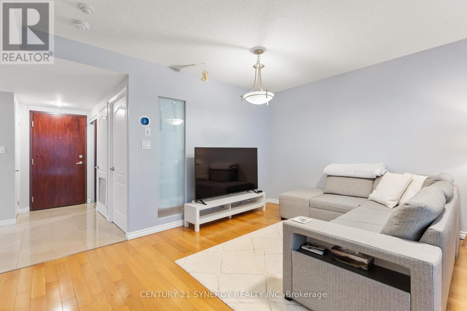 306 - 263 Wellington Street W, Toronto, Ontario M5V 3E6 - Photo 9 - C12636424