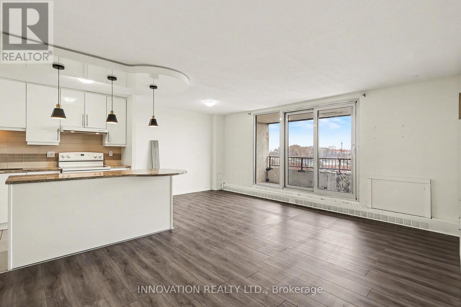 1107 - 1785 Frobisher Drive, Ottawa, Ontario  K1G 3T7 - Photo 4 - X12636358