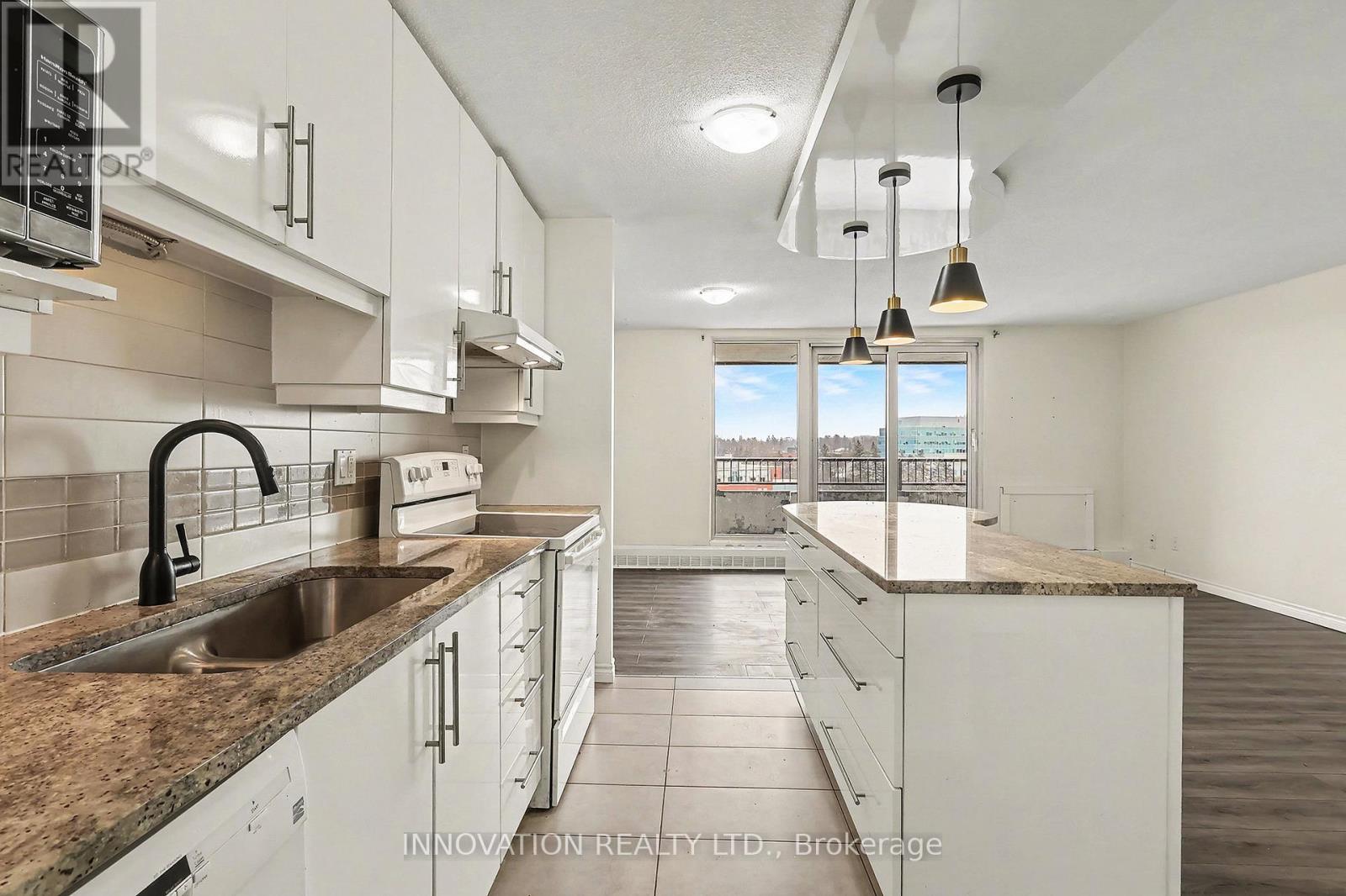 1107 - 1785 Frobisher Drive, Ottawa, Ontario  K1G 3T7 - Photo 8 - X12636358