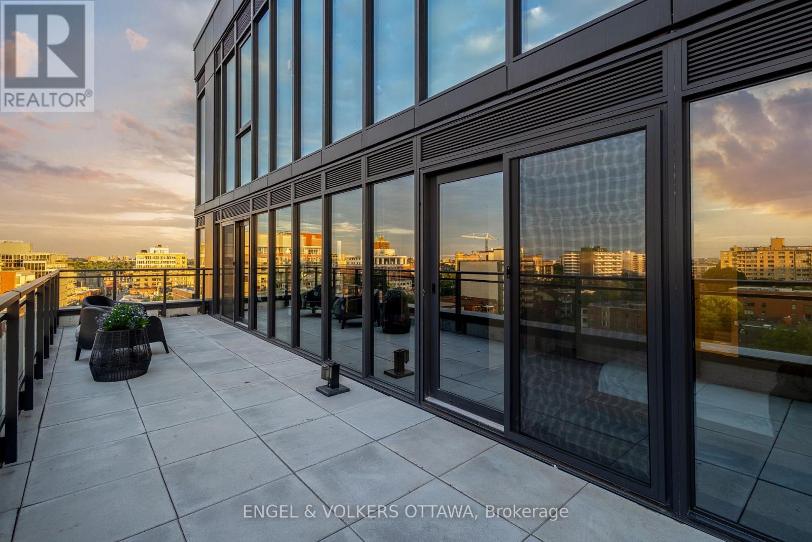 807 - 10 James Street, Ottawa, Ontario  K2P 1T2 - Photo 33 - X12636386