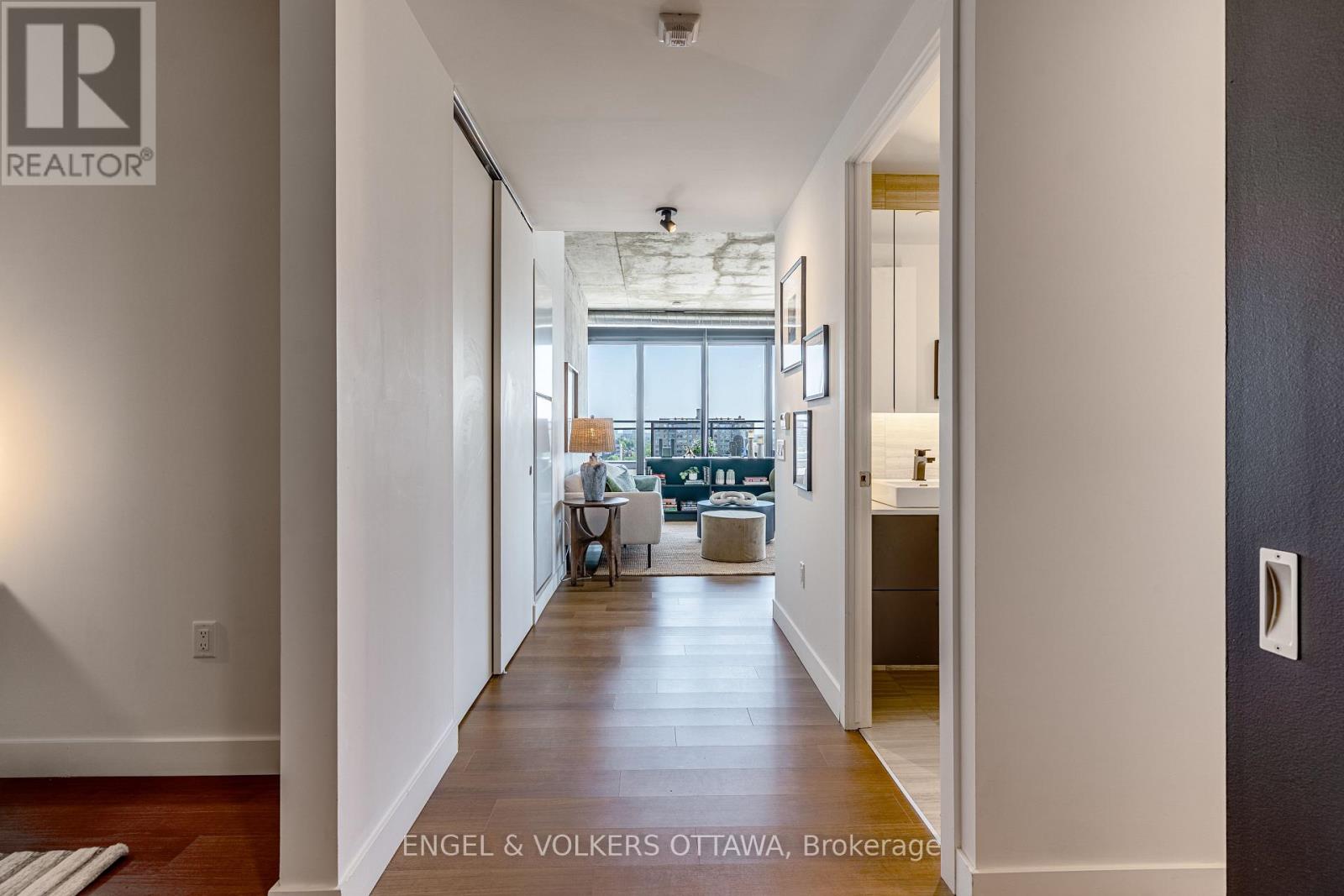 807 - 10 James Street, Ottawa, Ontario  K2P 1T2 - Photo 8 - X12636386